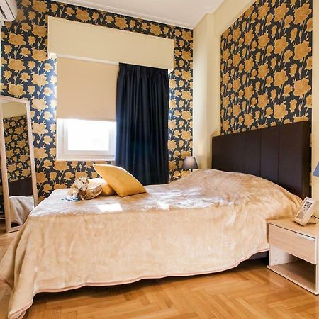 Private Central View Rooms In Apartment Near To Acropolis Metro Station Athens Exterior photo