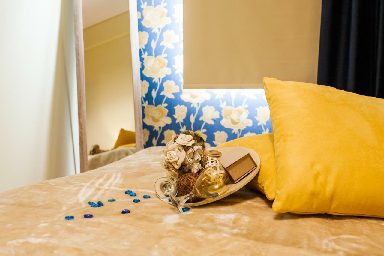 Private Central View Rooms In Apartment Near To Acropolis Metro Station Athens Exterior photo