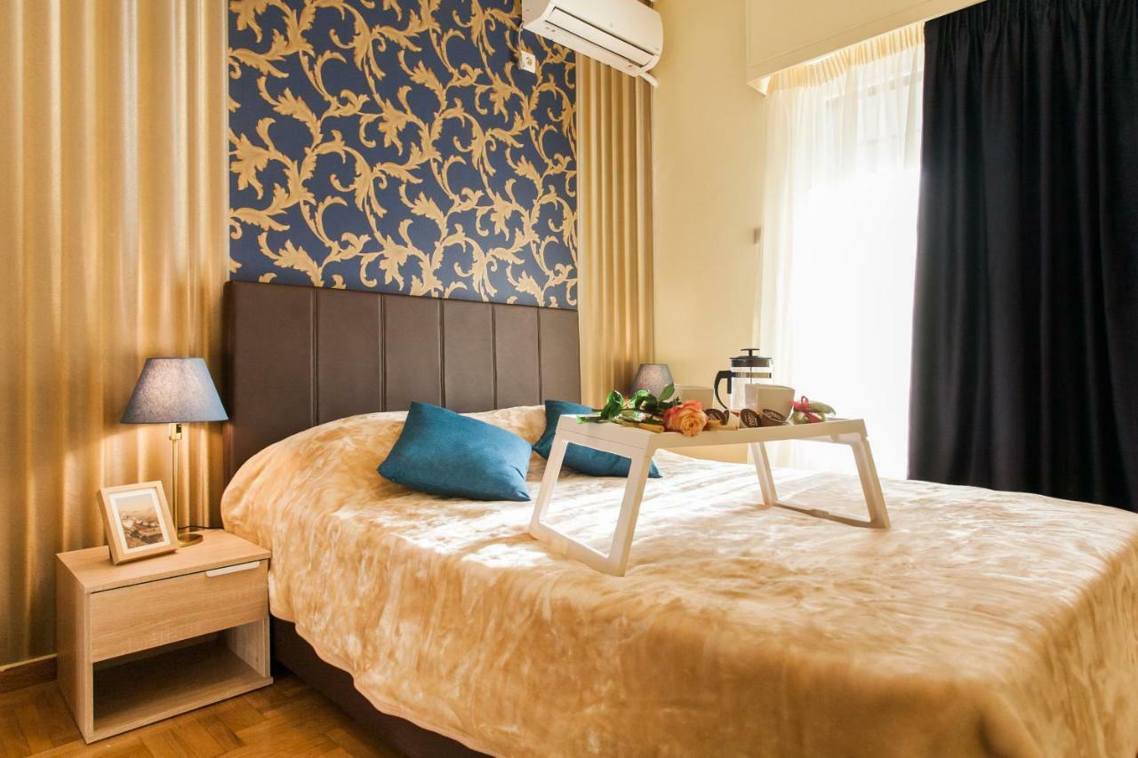 Private Central View Rooms In Apartment Near To Acropolis Metro Station Athens Exterior photo